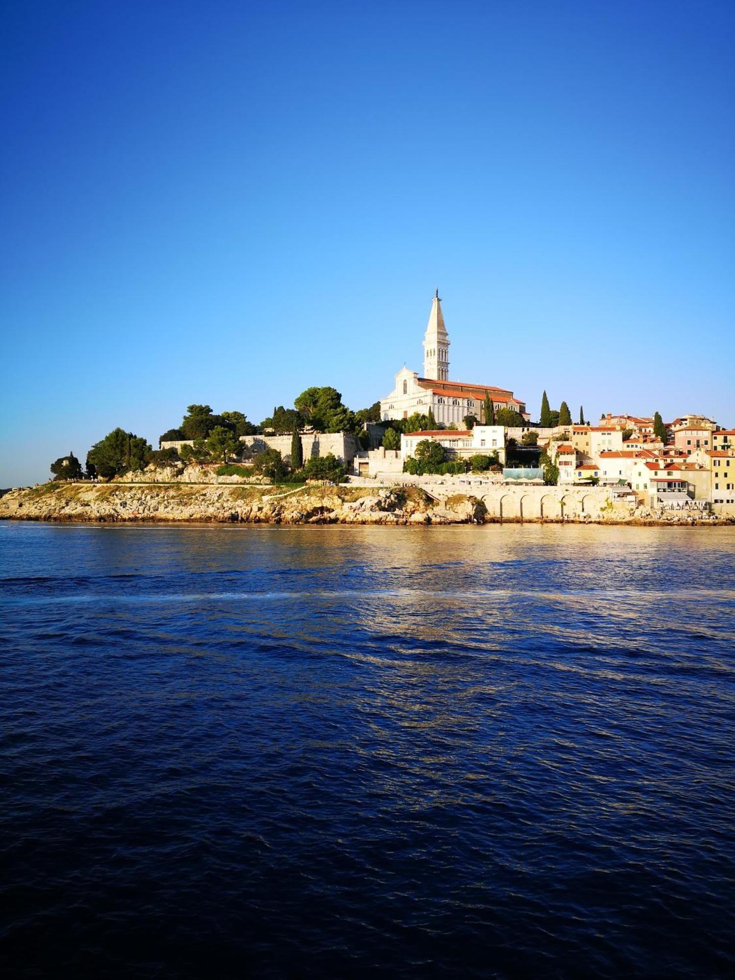 Apartment Michaela 4-Sterne & Parking Rovinj Extérieur photo